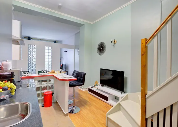 Bluestay 108 - Superb In * Paris